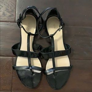 Excellent condition black Nine West sandals.